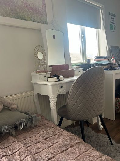 Vanity with mirror