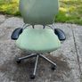 Humanscale Freedom, top range designer office chair Image 2