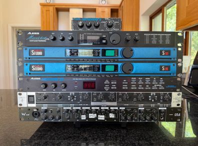 Studio Effects Rack Units Job Lot - Alesis Midiverb/ Digitech / Microverb - Price for All