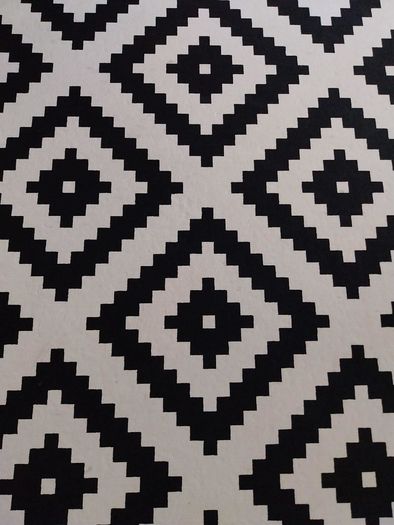 2x IKEA Geometric Rugs (200x200 cm) Black & White