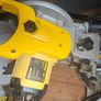 Dewalt mitre sliding saw Image 4