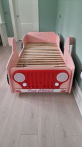 Pink Car Bed