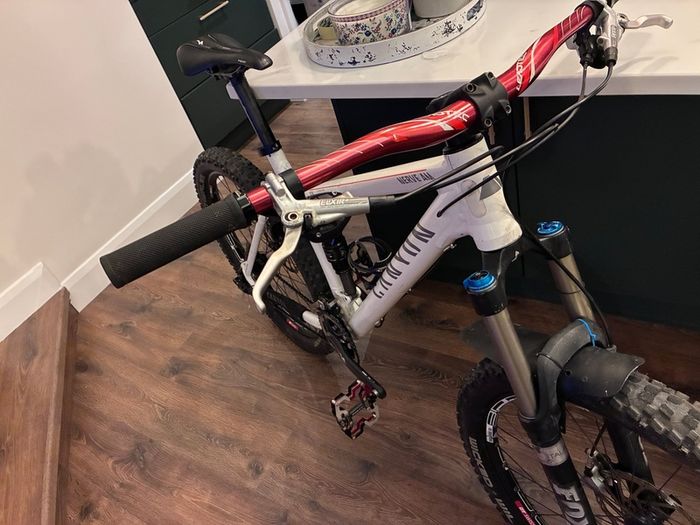 Canyon Nerve AM full suspension