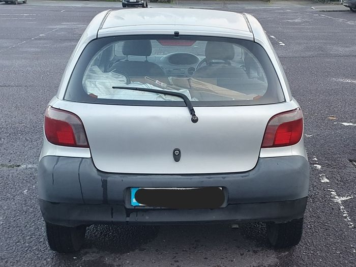 2001 Toyota Yaris