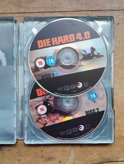 Die Hard 4.0 - Steelbook - Ultimate Action Edition