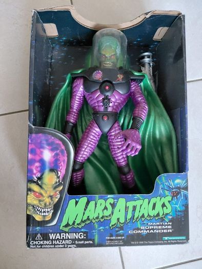 Vintage 1996 Mars Attacks Martian Supreme Commander