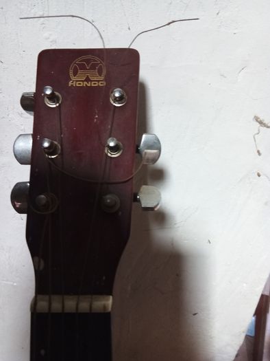 Hondo Acoustic Guitar