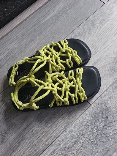 Girls Sandals