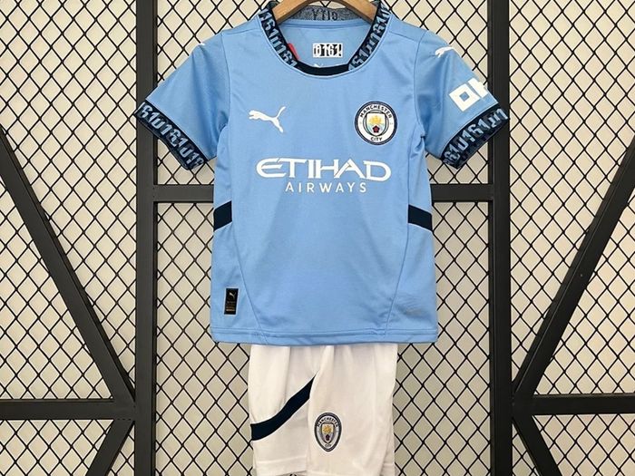 Man City kid sizes  season 24/25