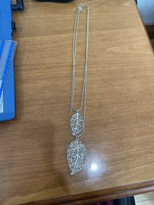 leaf necklace