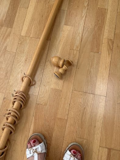 curtain pole