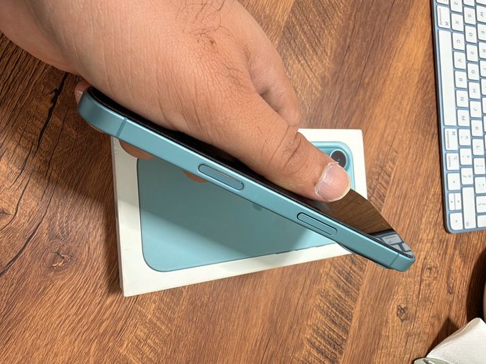 iPhone 16 mint condition simfree