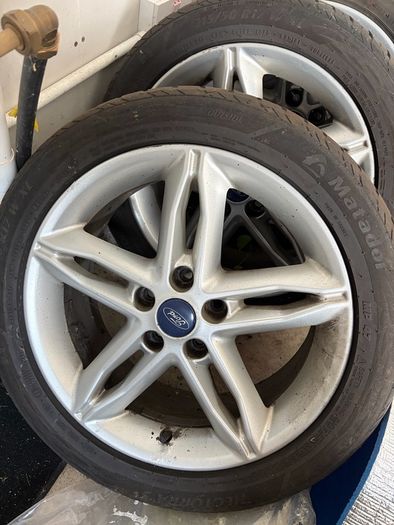 ford focus alloys