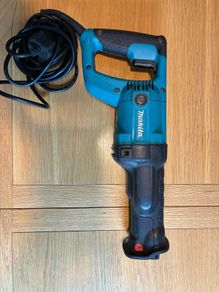 Makita