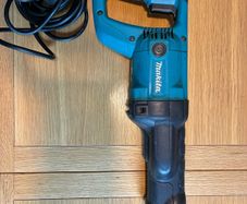 Makita