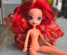 Sunset Shimmer Equestria Doll MLP G4 My Little Pony 2013