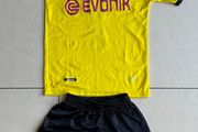 Borrusia Dortmund Football Kit