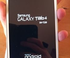 Samsung Tablet 7 Inch LIKE NEW