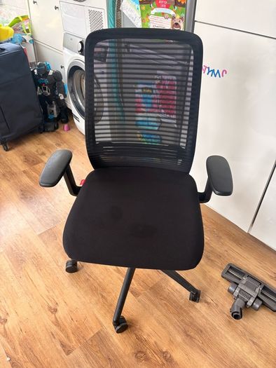 NV Ergonomic Posture Office Chair
