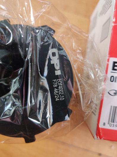 Suzuki sx4 1.6 Diesel Fuel filter and air filter service parts