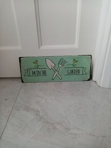 Gardeners sign