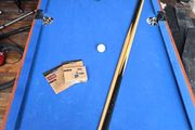 snooker /pool table