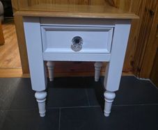 Lamp/side table