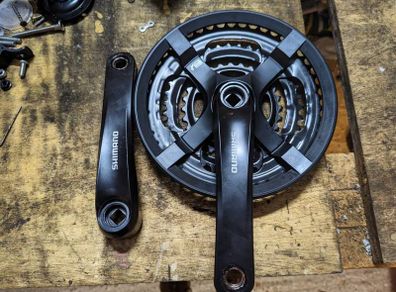 Shimano TY501 MTB Crankset