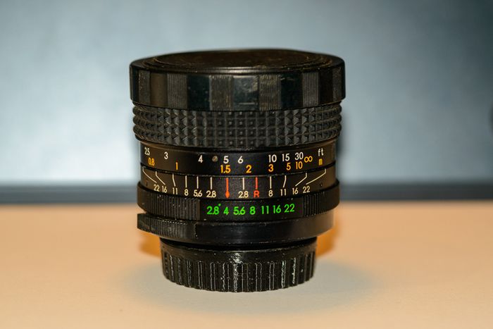 Helios 28mm f/2.8 M42 Lens