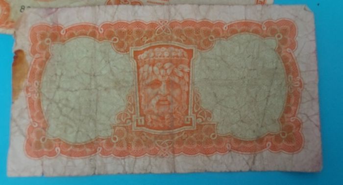 Irish 1968  X 5 Lavery ten shilling banknote in used condition