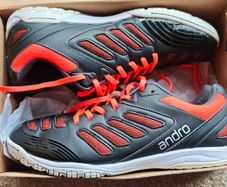 Andro Cross Step 2 UK 9 EUR 43 - Table tennis shoes - Black + Red