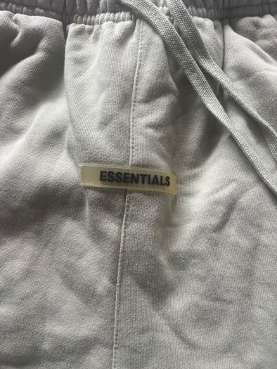 essentials shorts