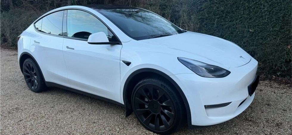 Tesla Model Y Long Range AWD
