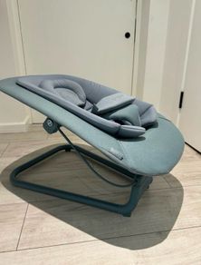 Cybex Lemo baby bouncer