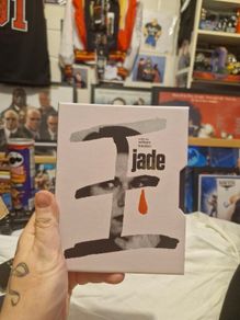 Jade 4k Uhd + Blu-ray