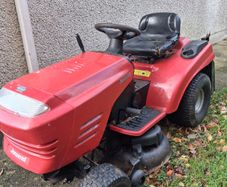 Jonsered ride-on lawn mower