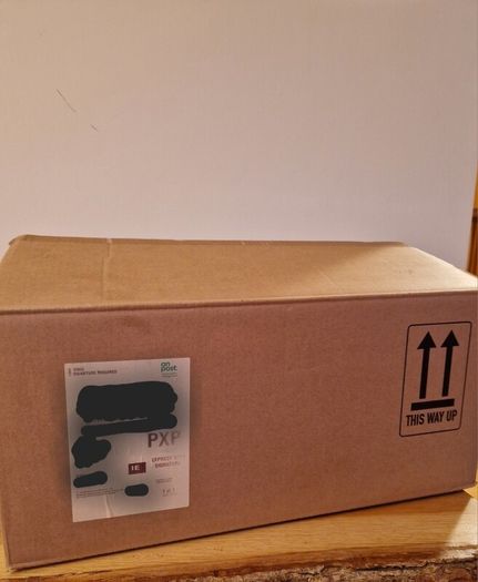 An Post Delivery Box BNWT