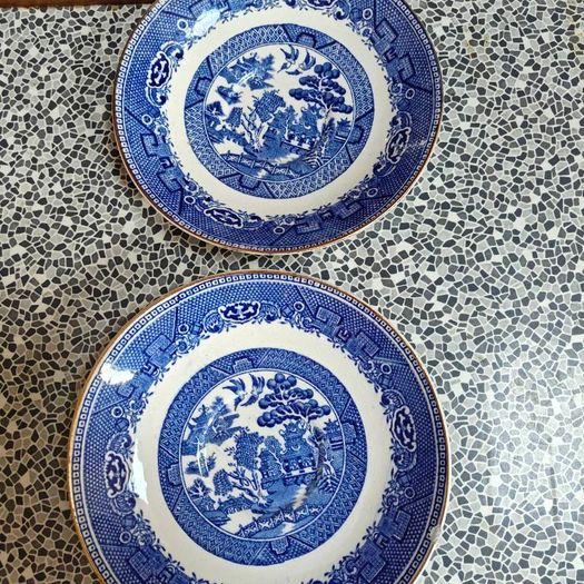 1930s or 40s Arklow Willow Pattern  6" side plates