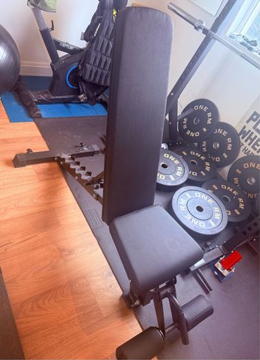 Home Gym semi-commercial Half Rack setup
