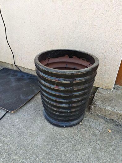 pair of Flower Pots