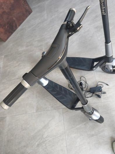 Mankeel electric scooters