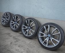 22" BMW X5/X6 G05/G06 Alloys With Good Tyres