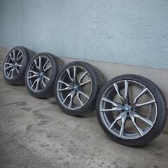 22" BMW X5/X6 G05/G06 Alloys With Good Tyres