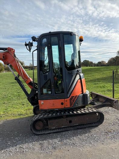 Mini digger