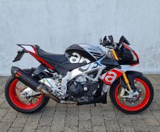 Aprilia Tuono 2016