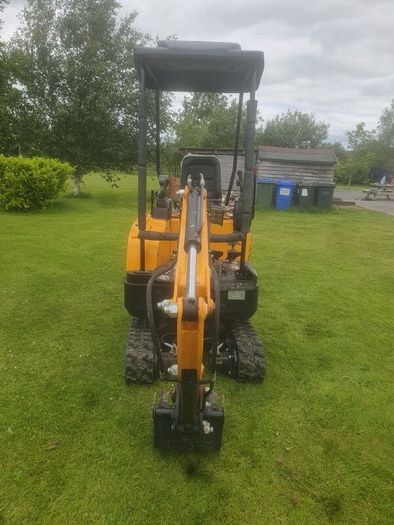 mini digger
