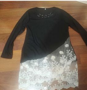 Unique Tunic Dress with White Lace Trim size 18