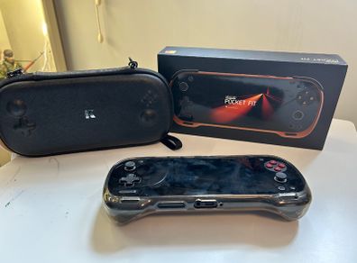 AYANEO Pocket Konkr Fit 8GB RAM / 128GB Storage