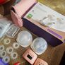 Breastpump with accessories Image 2
