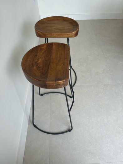 Kitchen counter stools